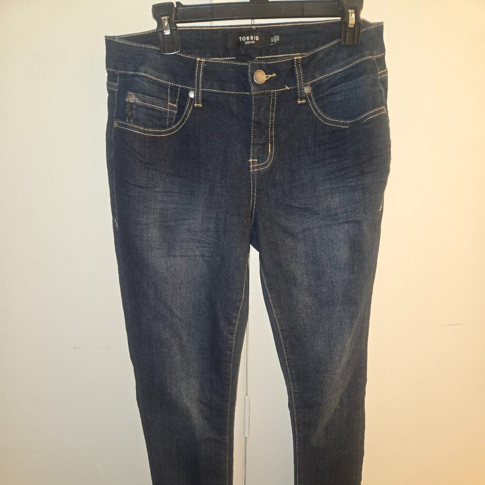 Torrid Dark Wash Jeans – Size 10T